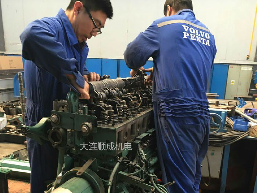 工業(yè)發(fā)動(dòng)機(jī)廠內(nèi)維修